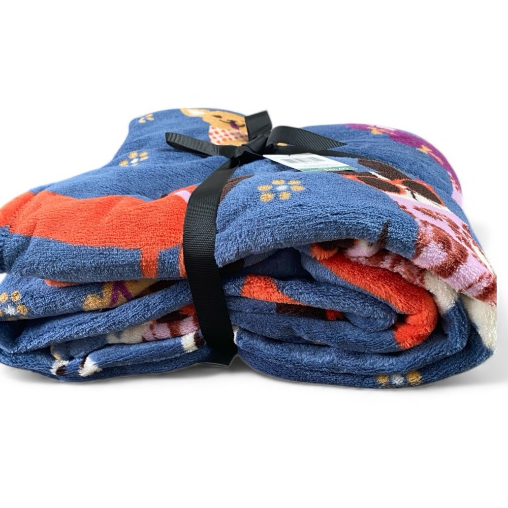- 🌸 Vera Bradley NWT  50”x80 Throw Blanket - Picture 3 of 5